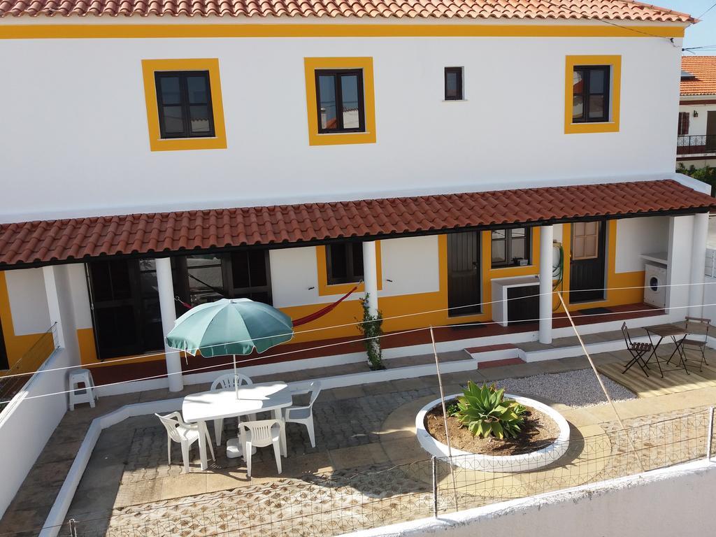 Alojamentos Vitinho 2 - Vila Nova Milfontes Villa Vila Nova de Milfontes Eksteriør billede